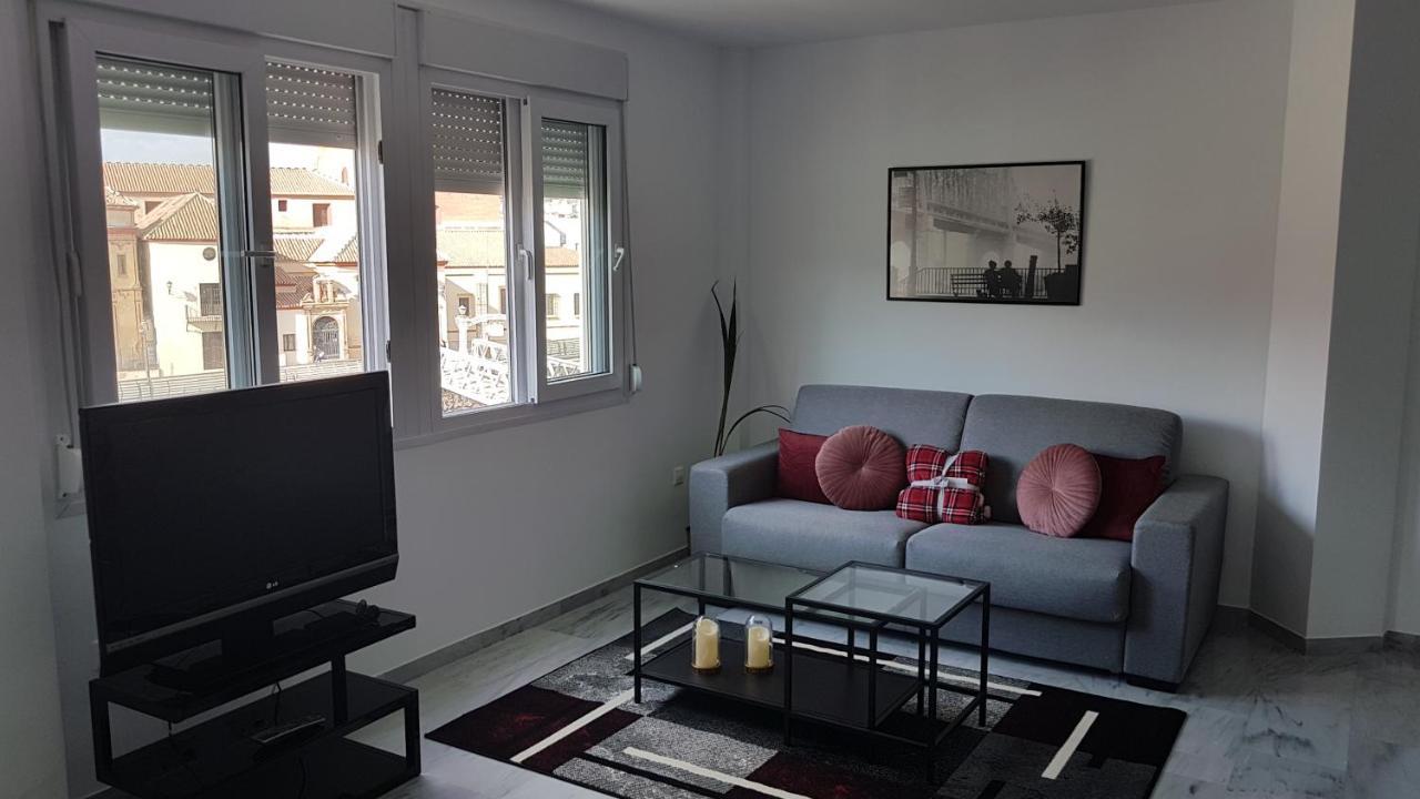 Atocha 3 Appartement Málaga Buitenkant foto