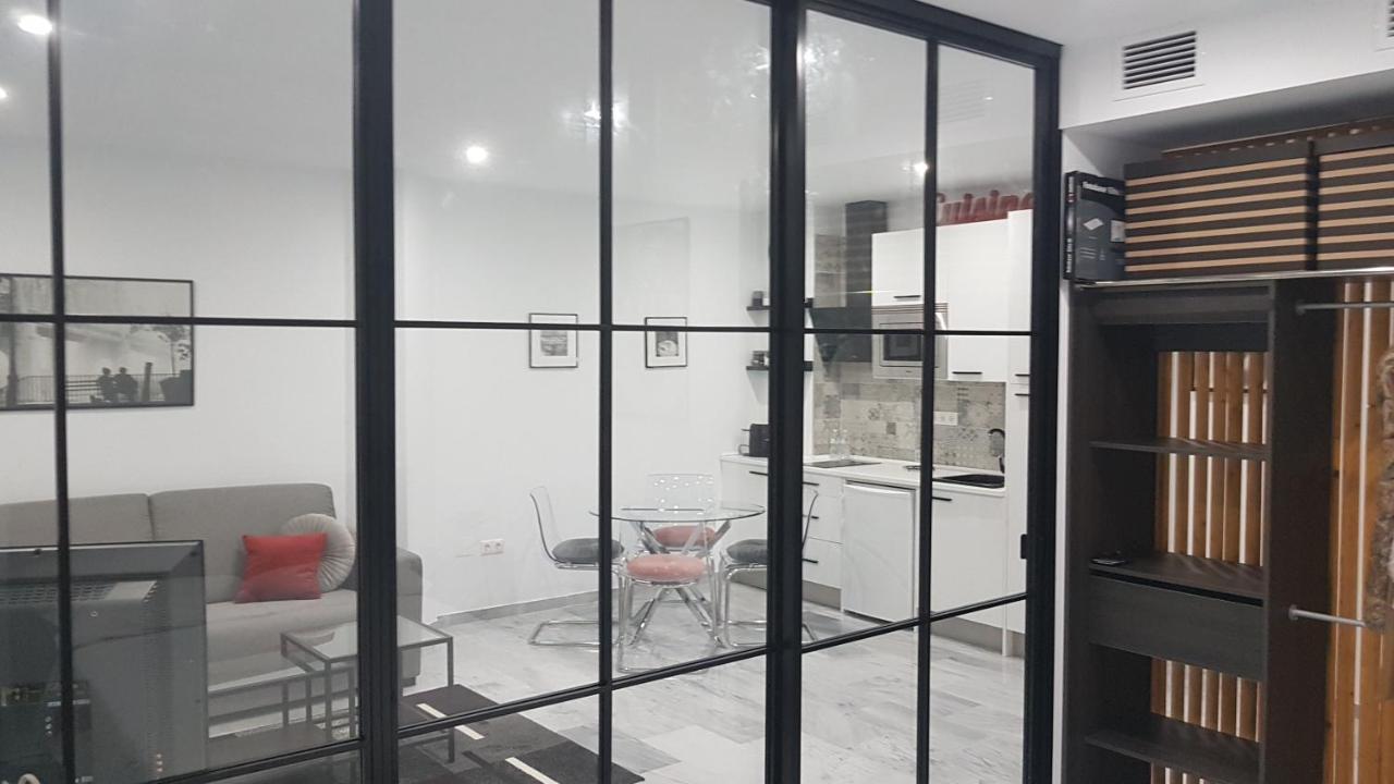 Atocha 3 Appartement Málaga Buitenkant foto