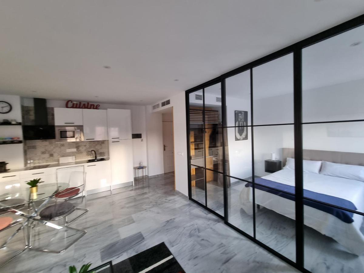 Atocha 3 Appartement Málaga Buitenkant foto