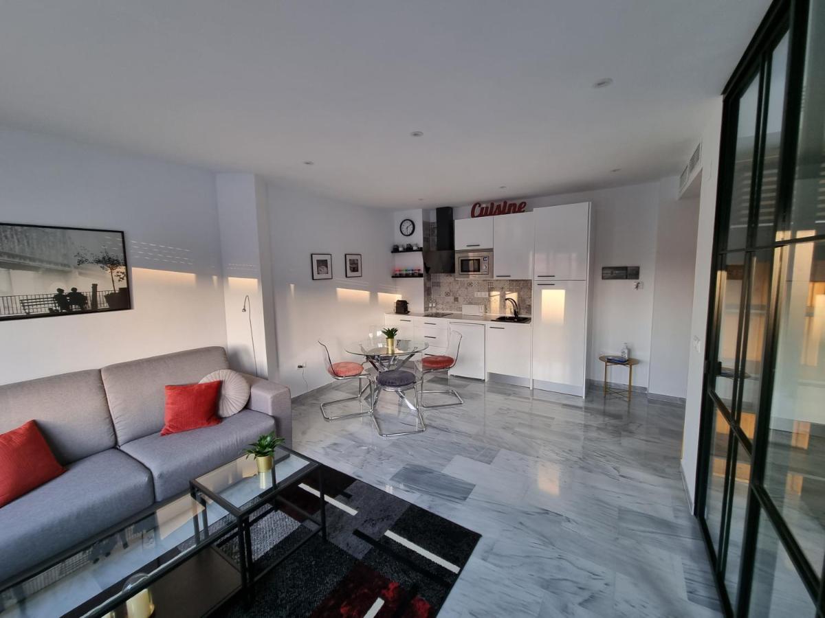 Atocha 3 Appartement Málaga Buitenkant foto